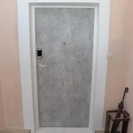 شقة Nikola Centar بيوغْغاد نا موغو